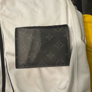 Louis Vitton Wallet (Real) Used